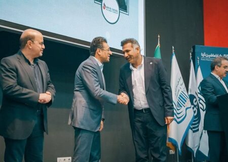 آریاساسول بر سکوی برترین‌های زنجیره تامین هوشمند کشور ایستاد